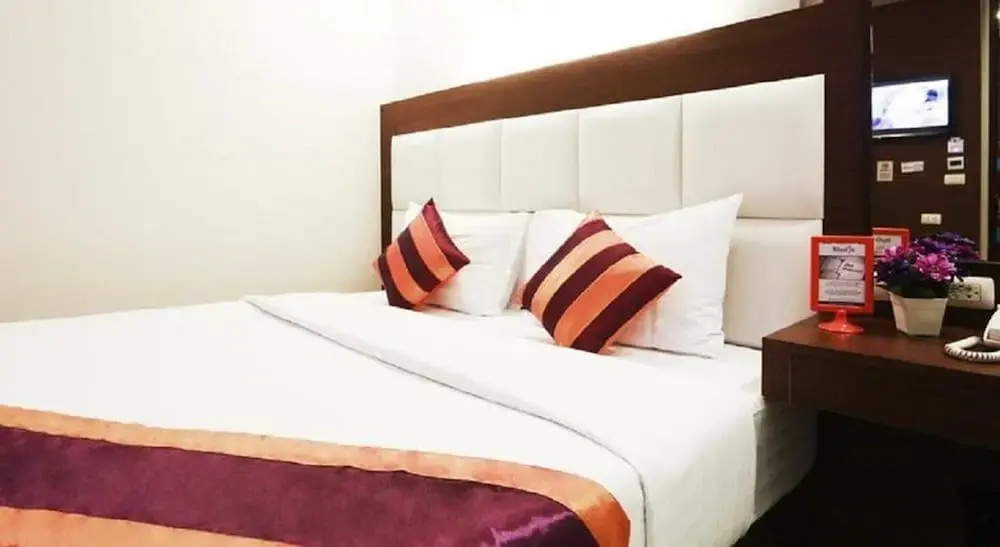Superior Double room (full double bed)