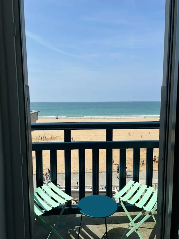 Standard Double room with balcony and with sea view (full double bed)