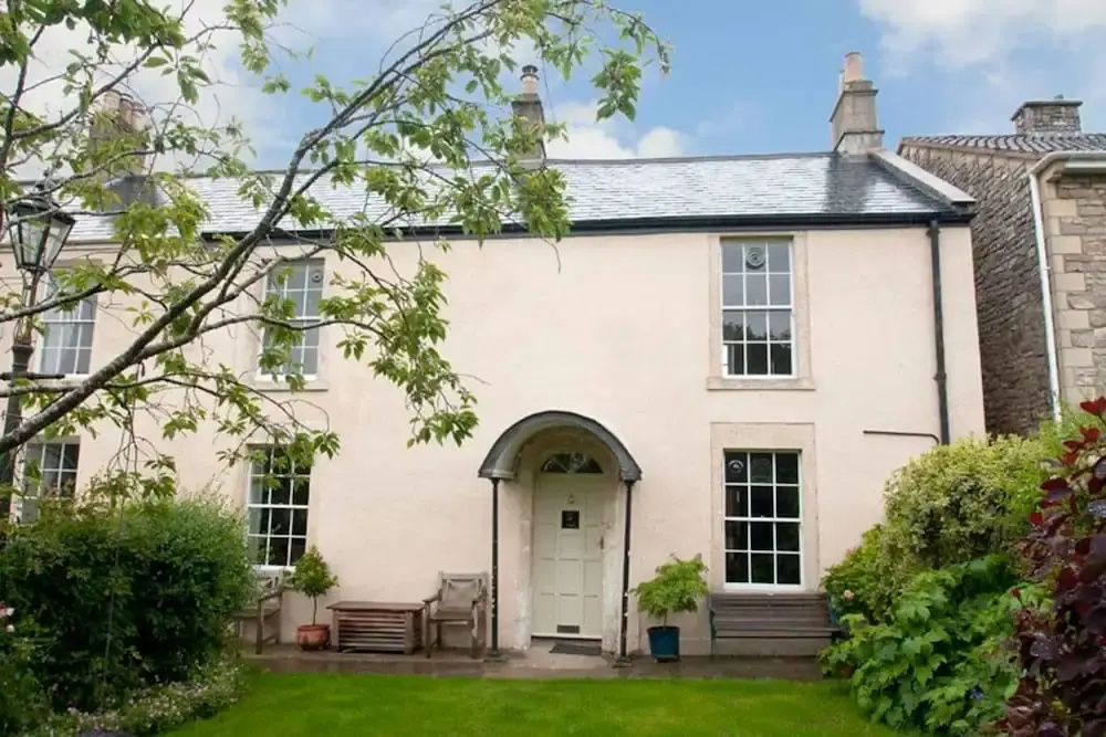 3 Bedroom House In Bath With Garden