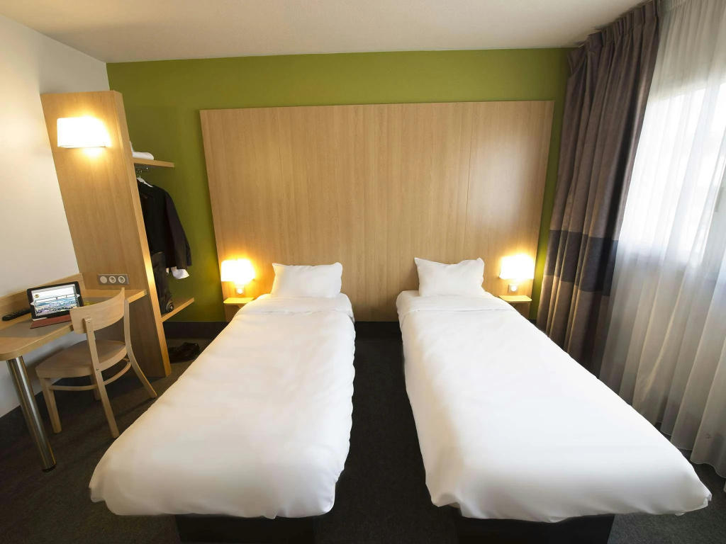 Afficher la photo 6 — B&B HOTEL Besançon Chateaufarine