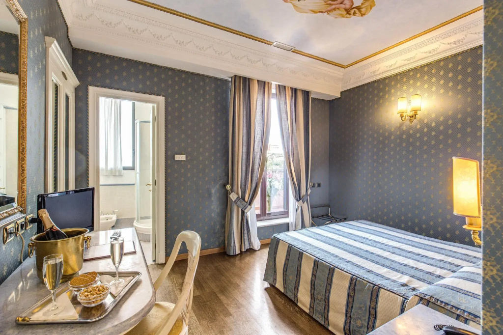 Hotel La Lumiere di Piazza di Spagna - Général