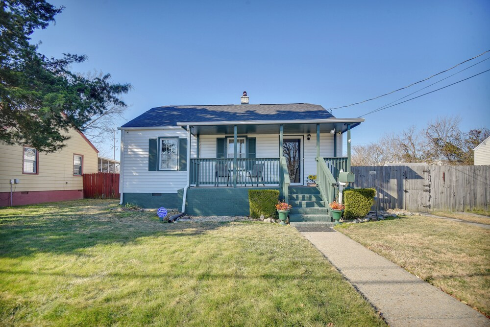 Private Yard & Patio Bbq! Norfolk Home Near Dtwn