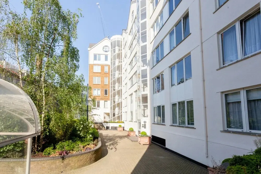 Riverside views at Chelsea Harbour