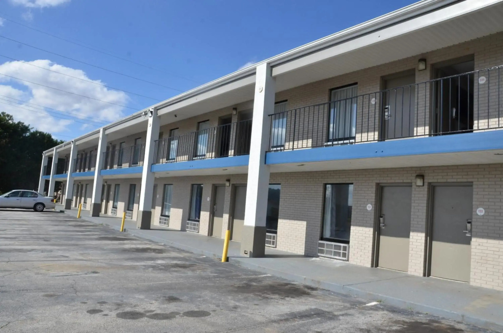 OYO Hotel Covington GA