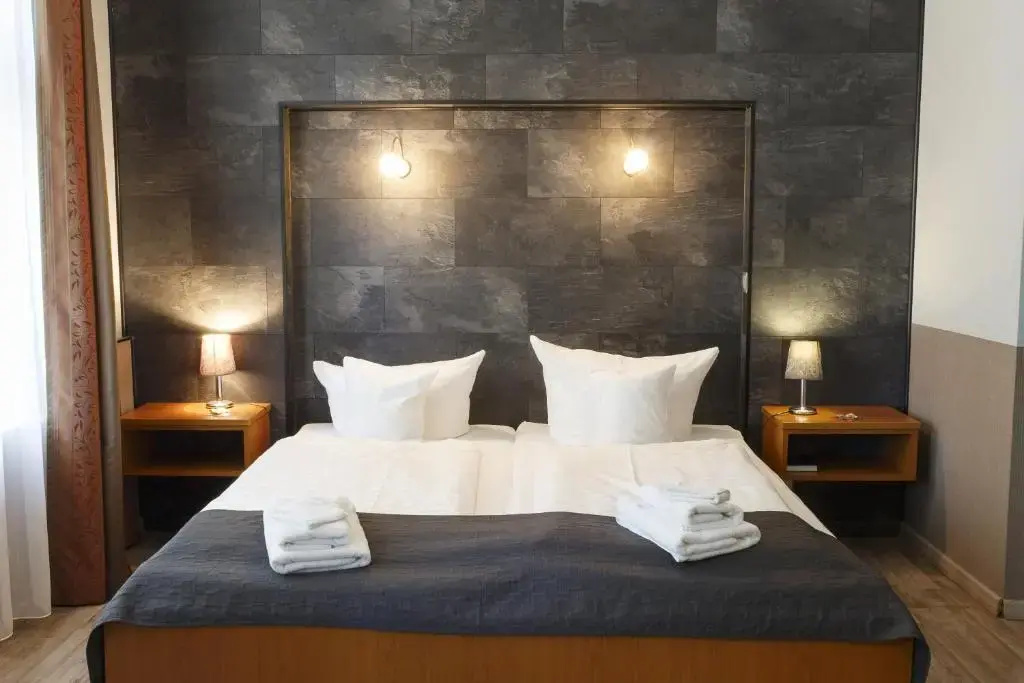 Hotel Dresdner Hof - Chambres