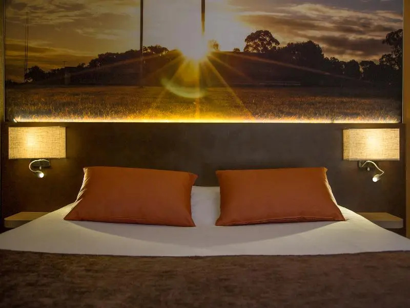 Superior Double room (full double bed)