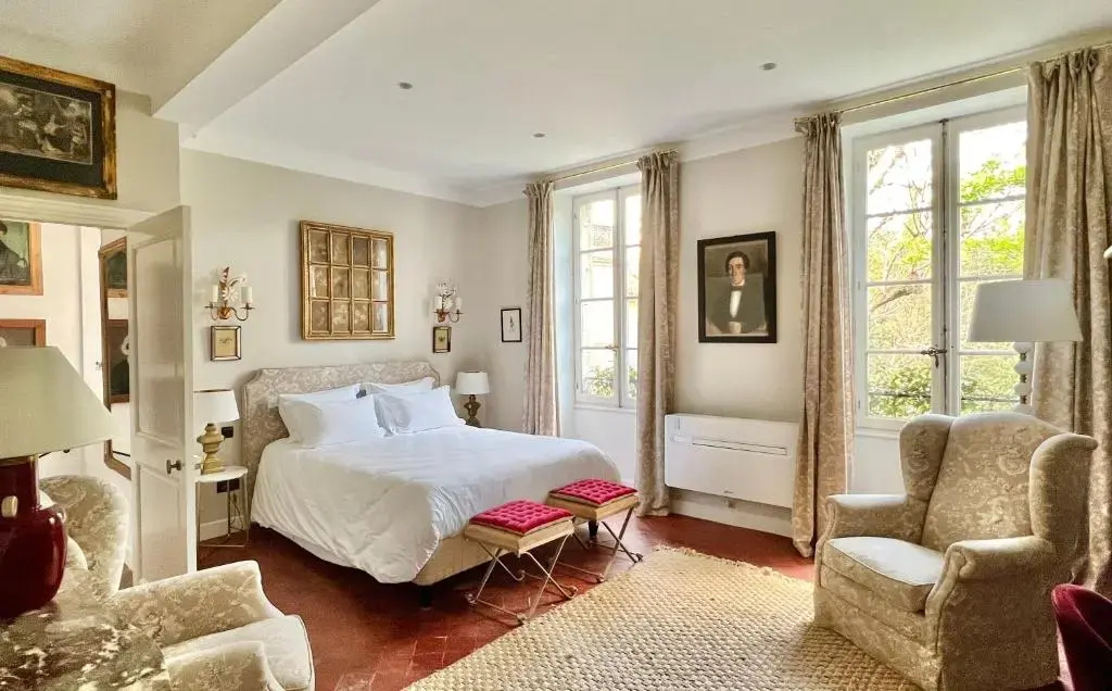Deluxe Double room with garden view (full double bed)