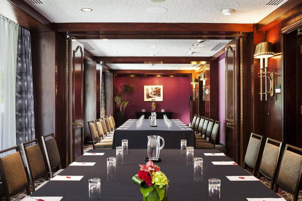 Montreal Marriott Chateau Champlain by null