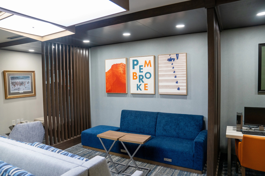 Holiday Inn Express Pembroke by IHG - Général