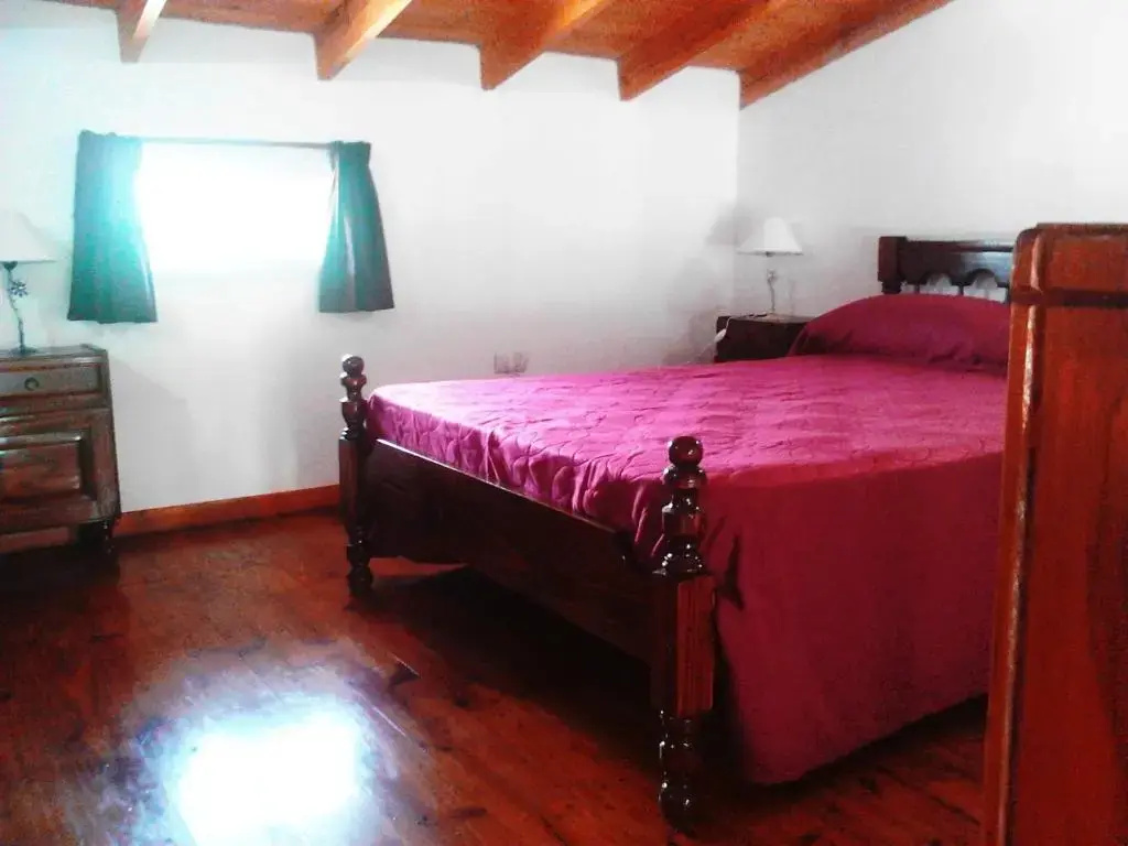 Departamentos Los Almendros - Chambres