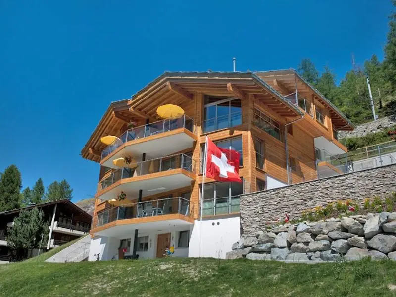 Nepomuk - Three Bedroom in Zermatt