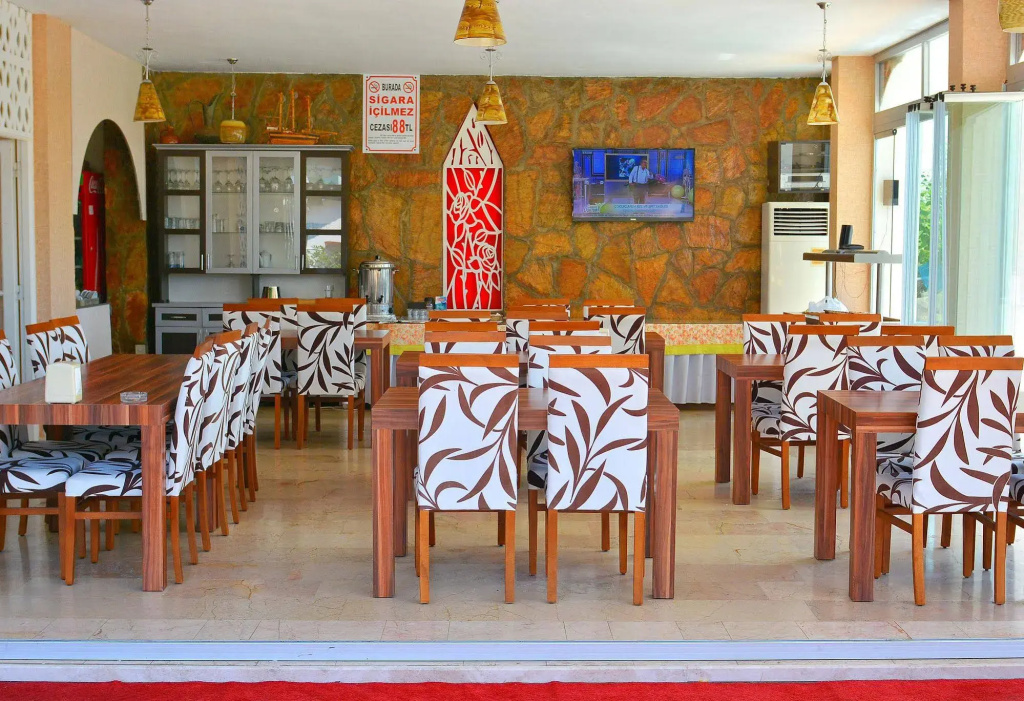 Hotel photo 12