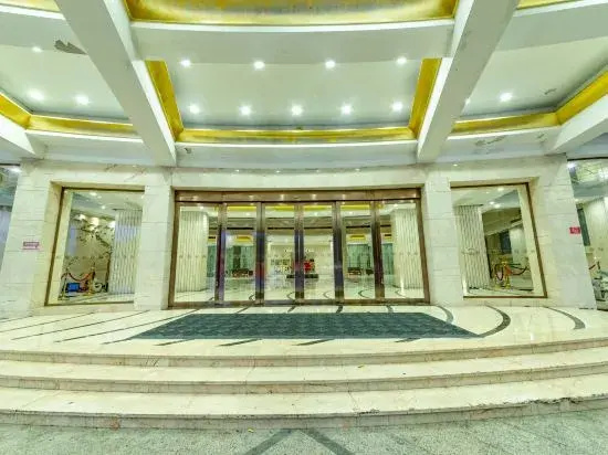 Huajian International Hotel