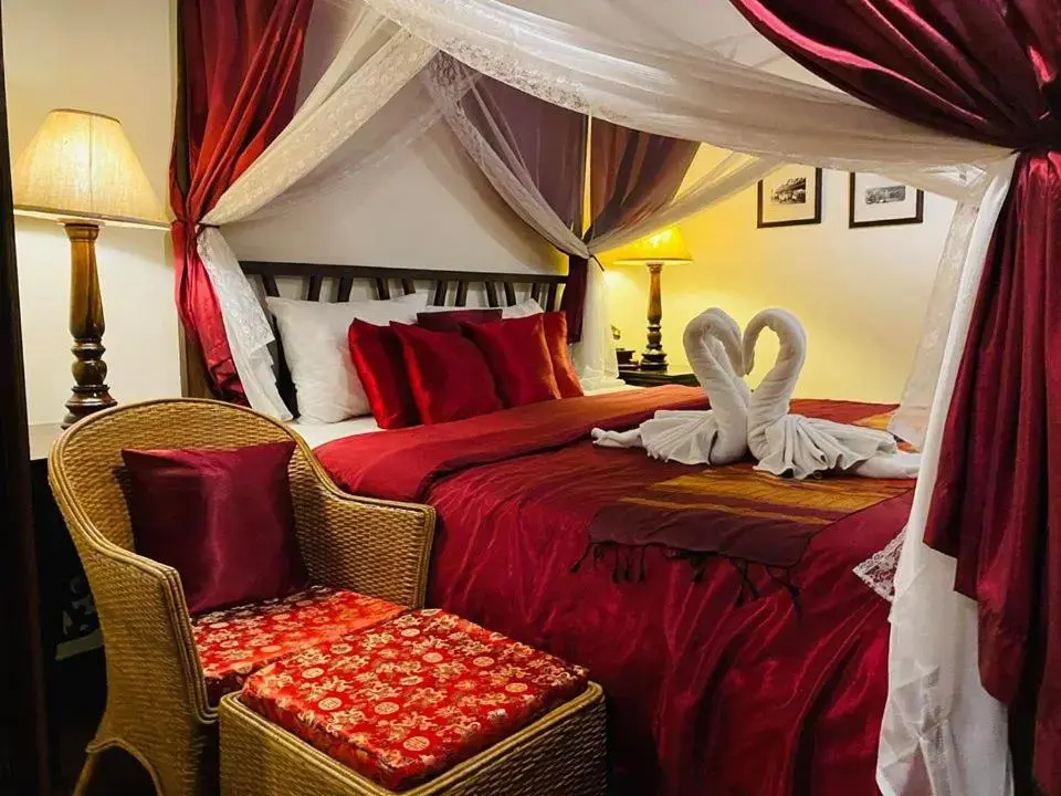 Tri Yaan Na Ros Colonial House - Chambres
