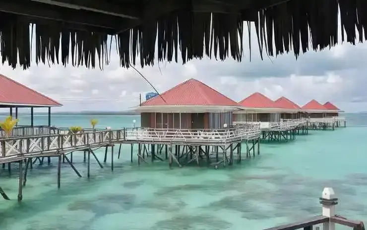 Beach & Waterfront