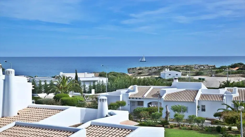 Beach & Waterfront