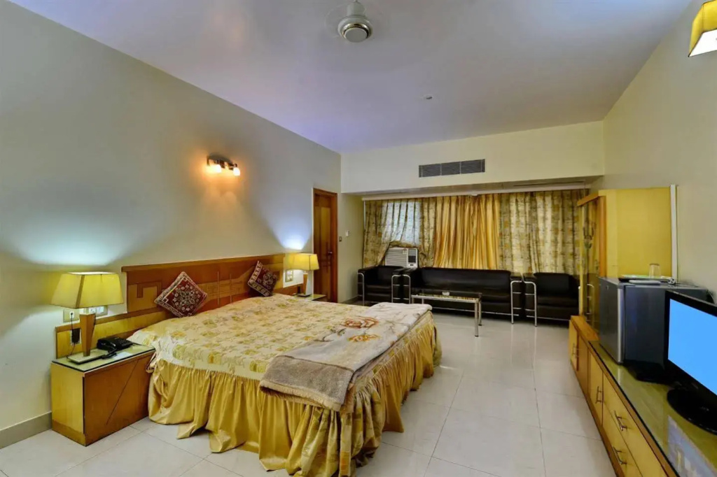 Royal King Resort