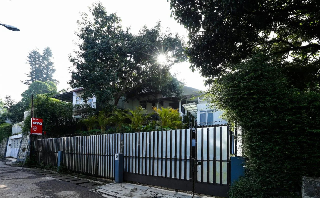 Cisitu Valley Villa By OYO Rooms