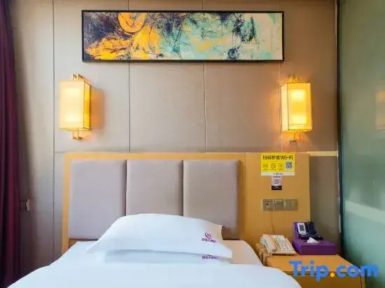 Bed in Dorm