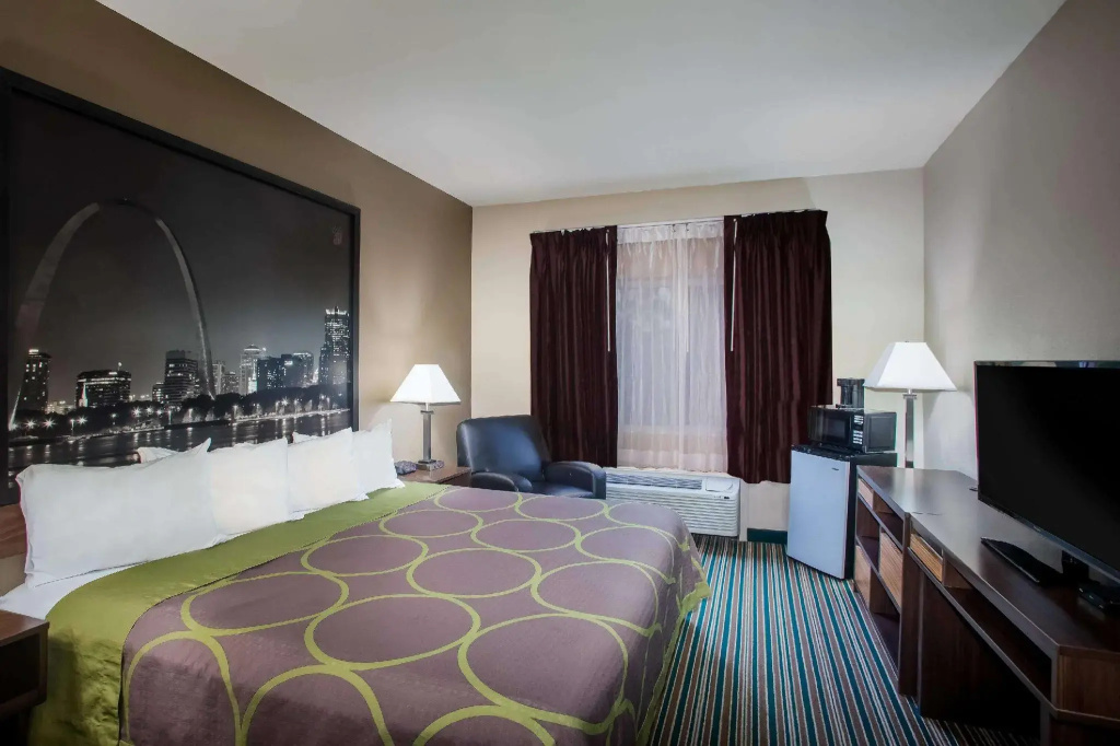 Standard Double room (full double bed)