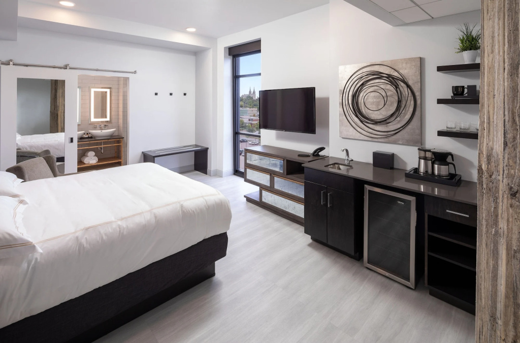 Hotel photo 25