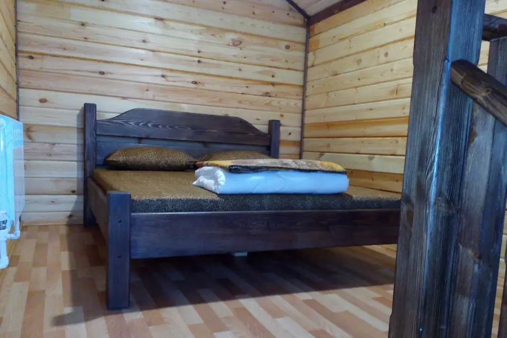 Standard Chalet
