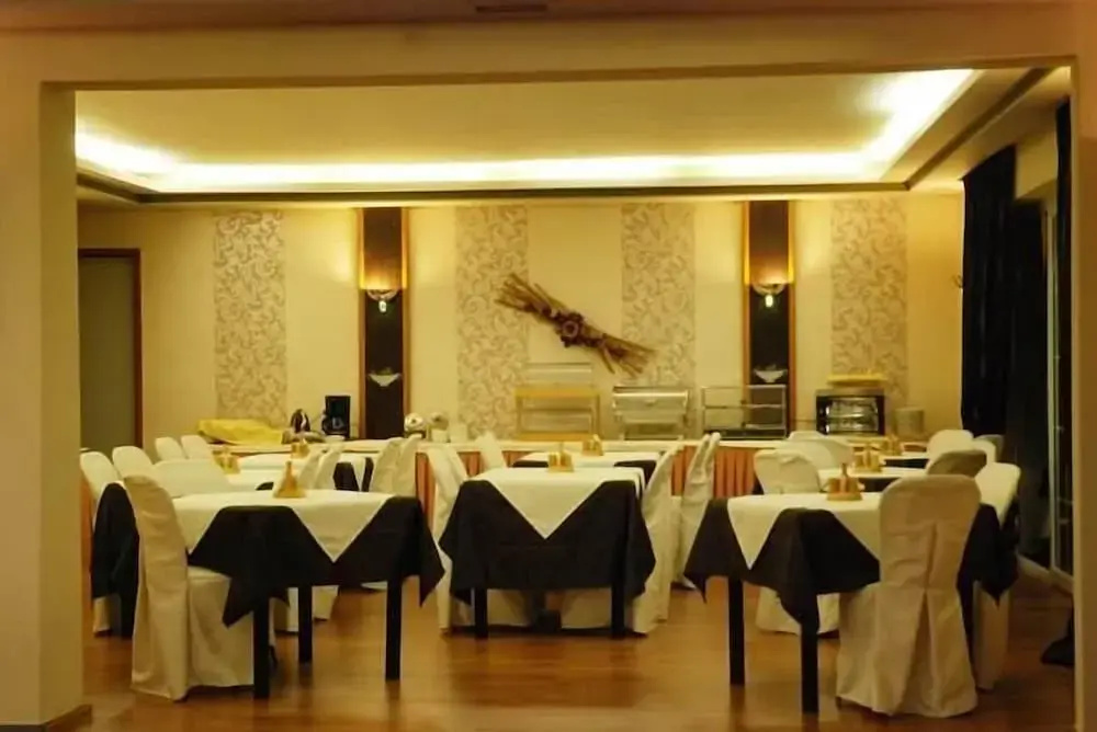 Hotel photo 13