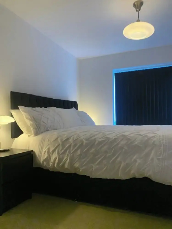 1 Bed Flat- Direct Links to Central London