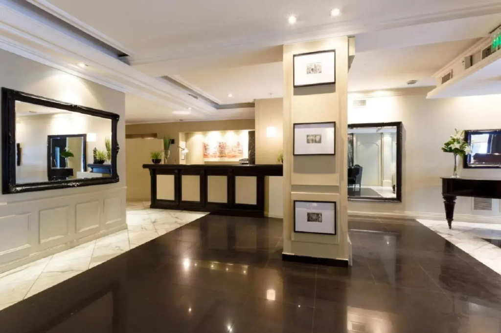 Hotel photo 10