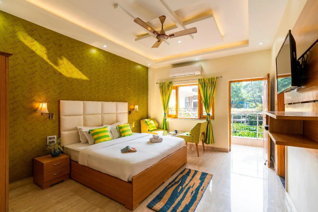 Standard Double room (full double bed)