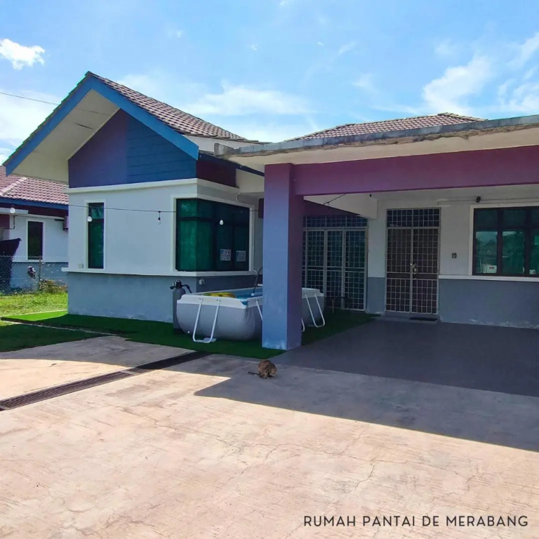 Rumah Pantai de Merabang (bungalow with pool)