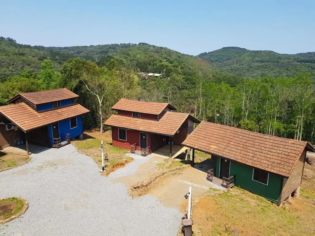 Double Chalet (full double bed)