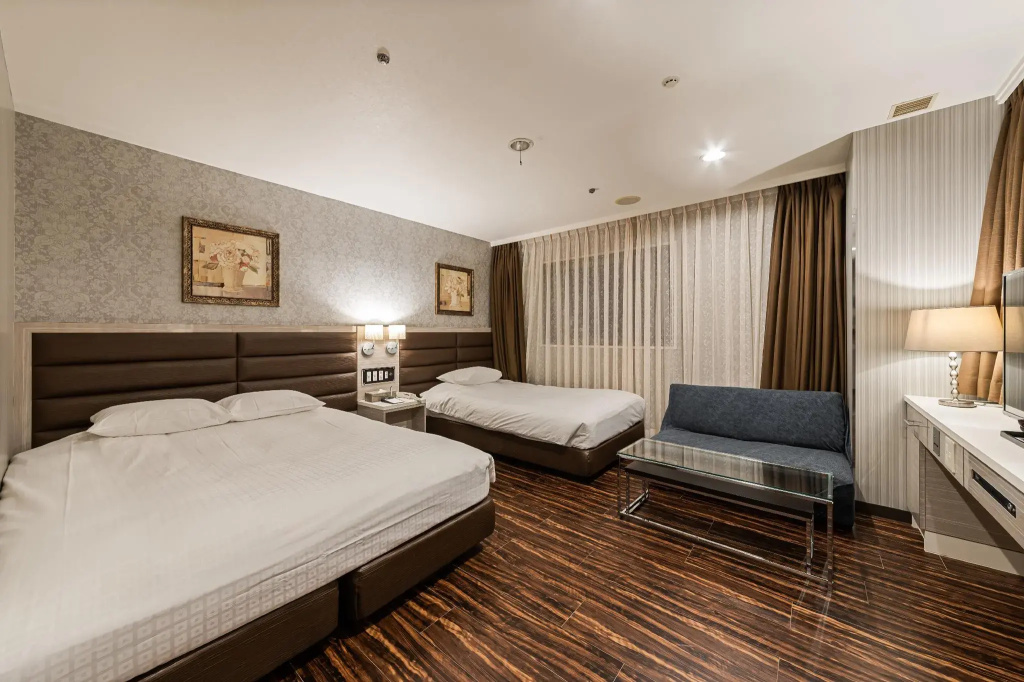 Standard Double room (twin beds)