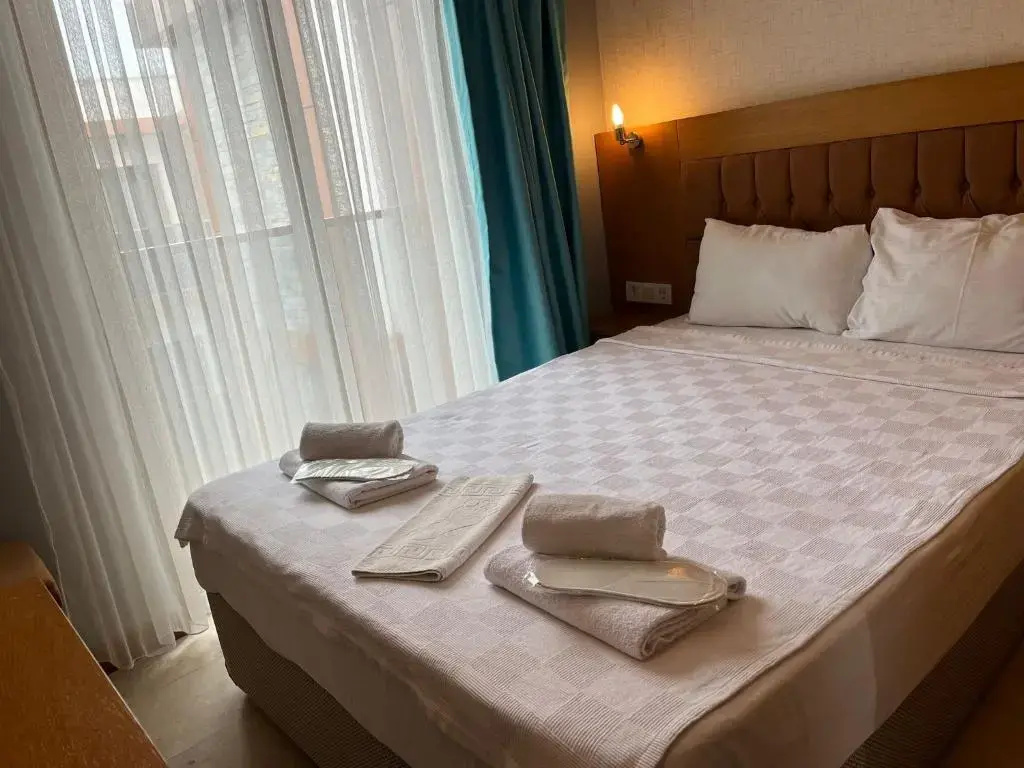 Economy Double room (full double bed)
