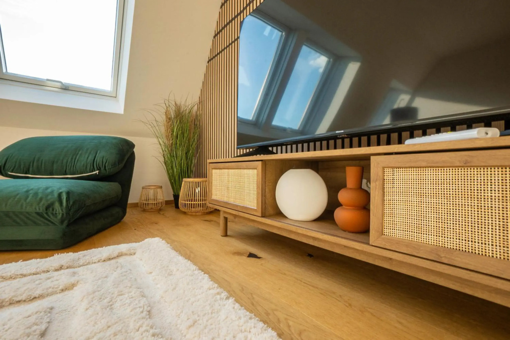 2-story penthouse with designer renovation for 2 people 2 air conditioners