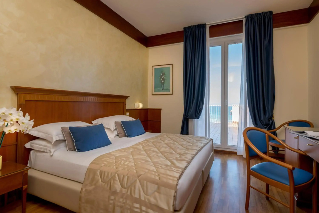 Hotel photo 25
