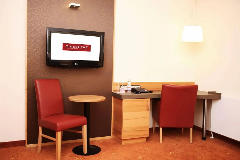 Tinschert Hotel-Restaurant-Partyservice - Général