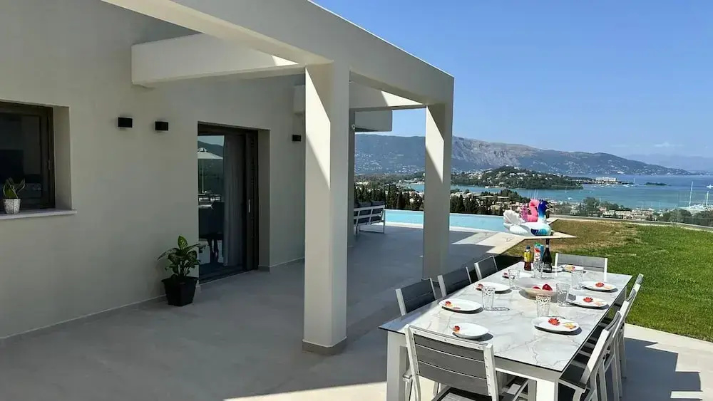 Villa Antonis