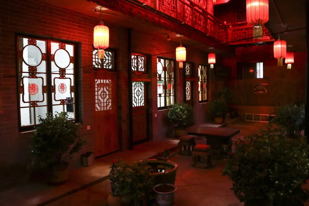 Longyuan Inn