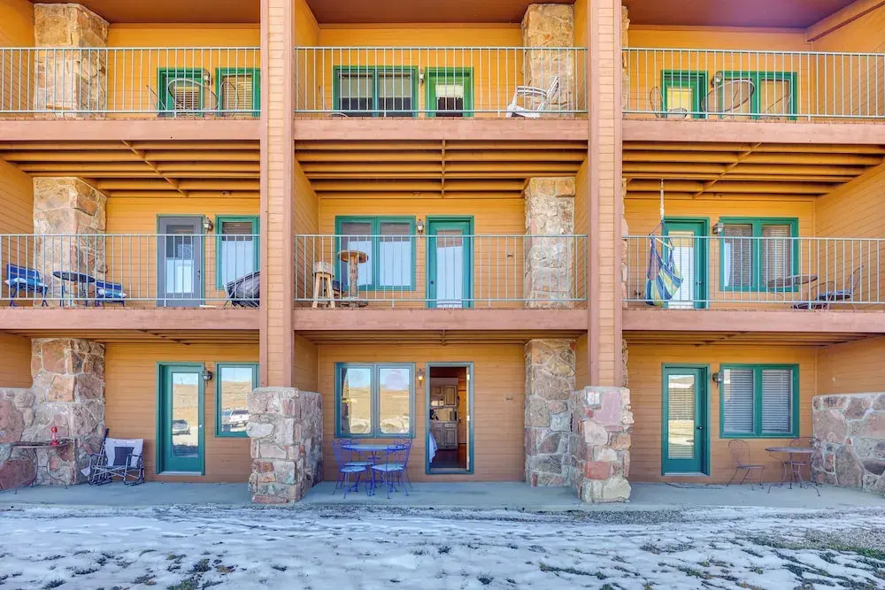 Near Skiing: Studio w/ Pool Access in Granby!