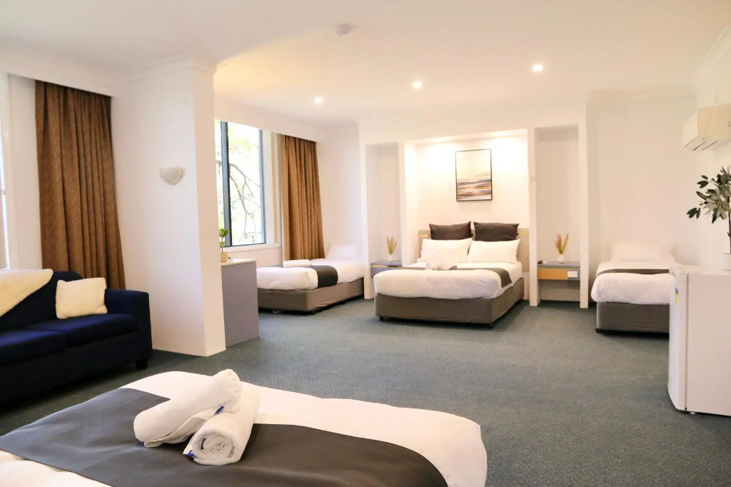 Deluxe Suite