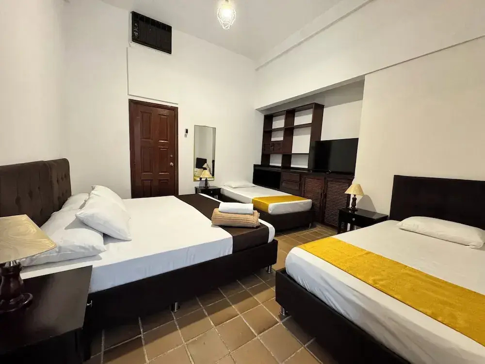 Economy Double room (twin beds)