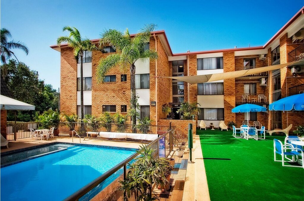 Sandcastles Holiday Apartments image