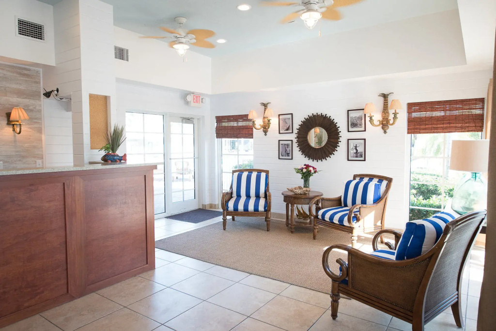 Lobby & Reception
