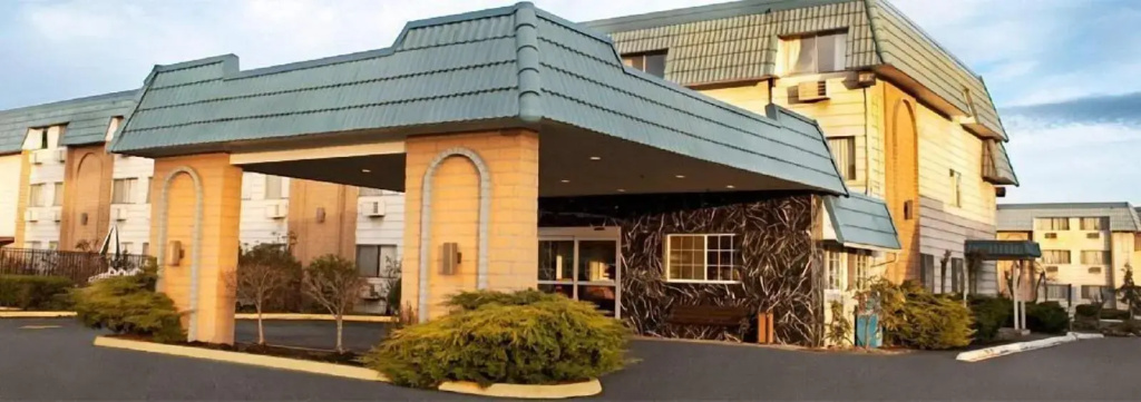Tacoma Port Inn Fife I-5 Hotel