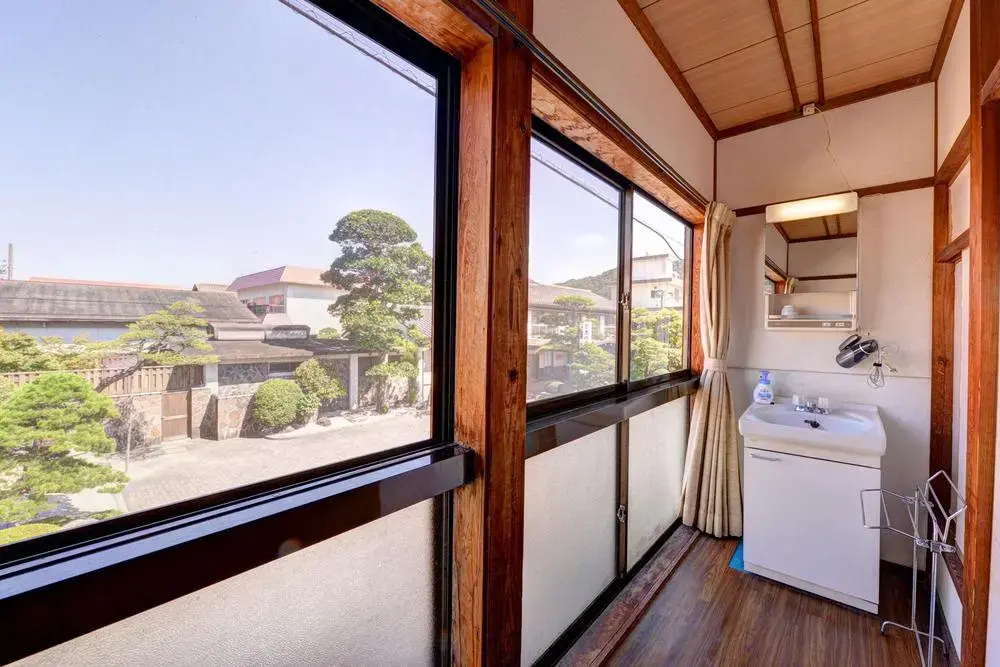 Balcony & Terrace