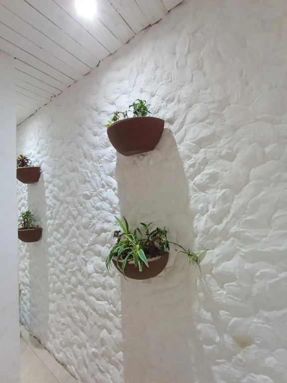 Excelente CASA COM GARAGEM E 3 QUARTOS PRAIA DOS ANJOS