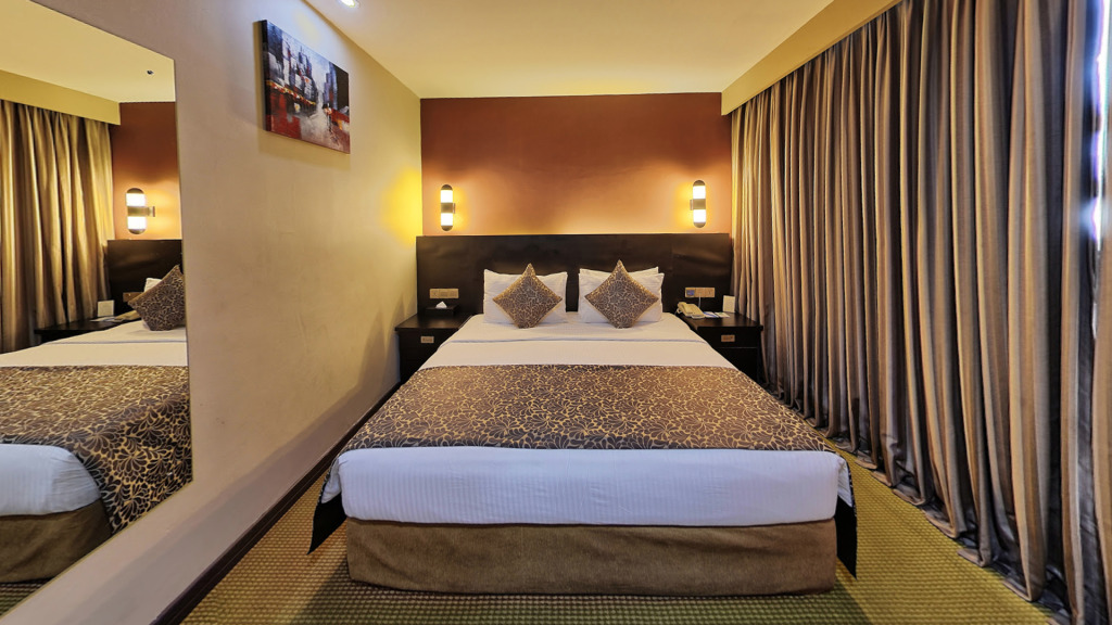 Pearl Grand Hotel