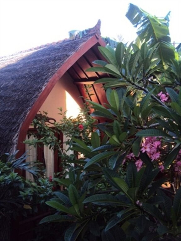 Banana Leaf Bungalows image