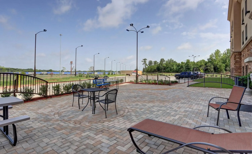 Comfort Suites - фото 26
